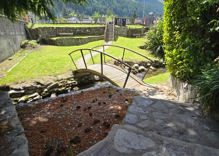 The Last Resort Hostel Queenstown